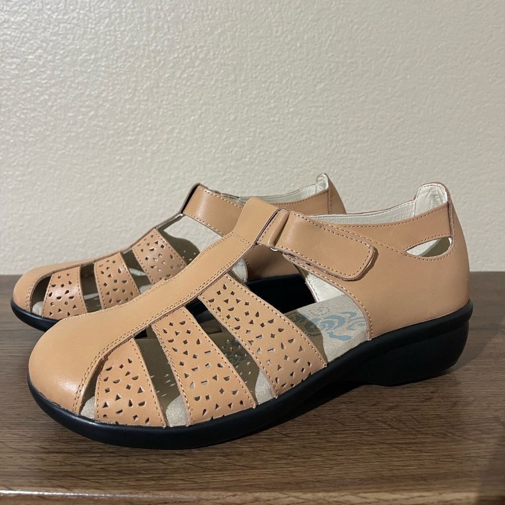 Propet Tan Women's Sandals